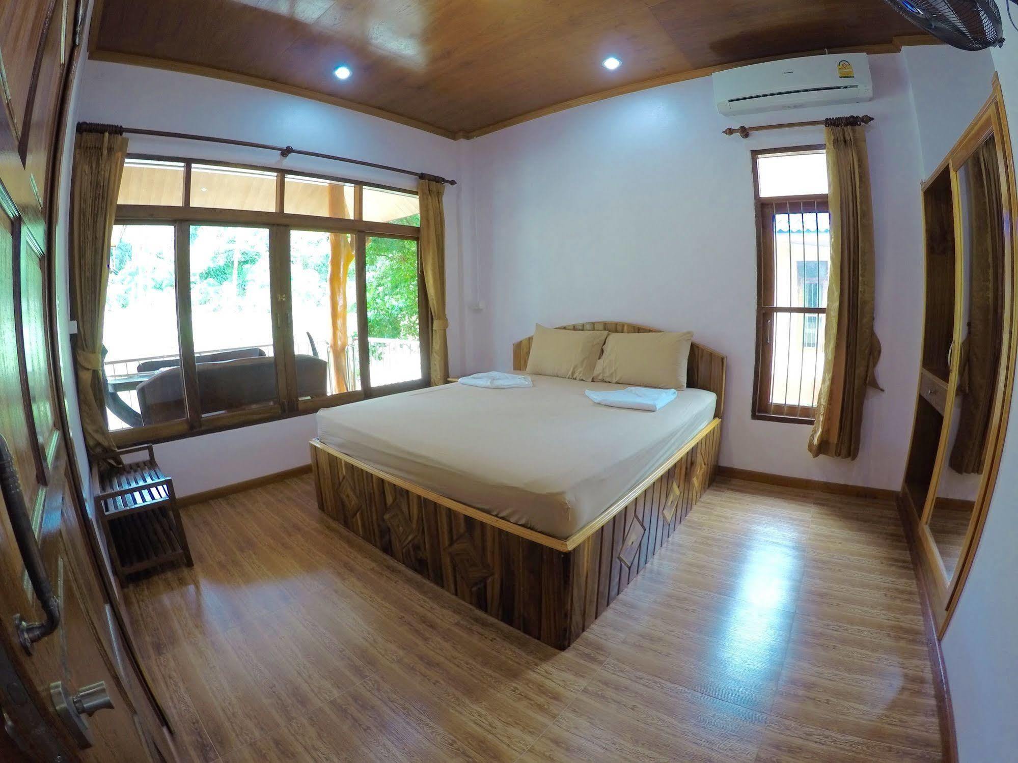Bor Hin Resort Baan Tai Zewnętrze zdjęcie